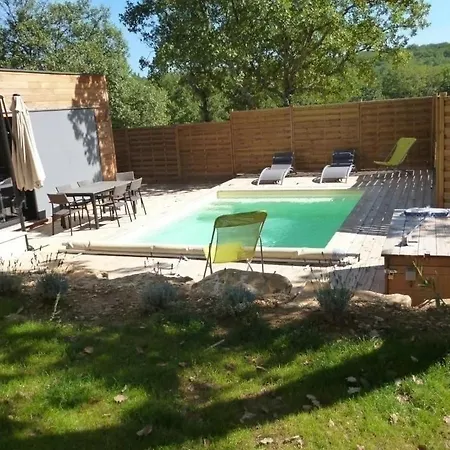 Les Galets Holiday home Salavas